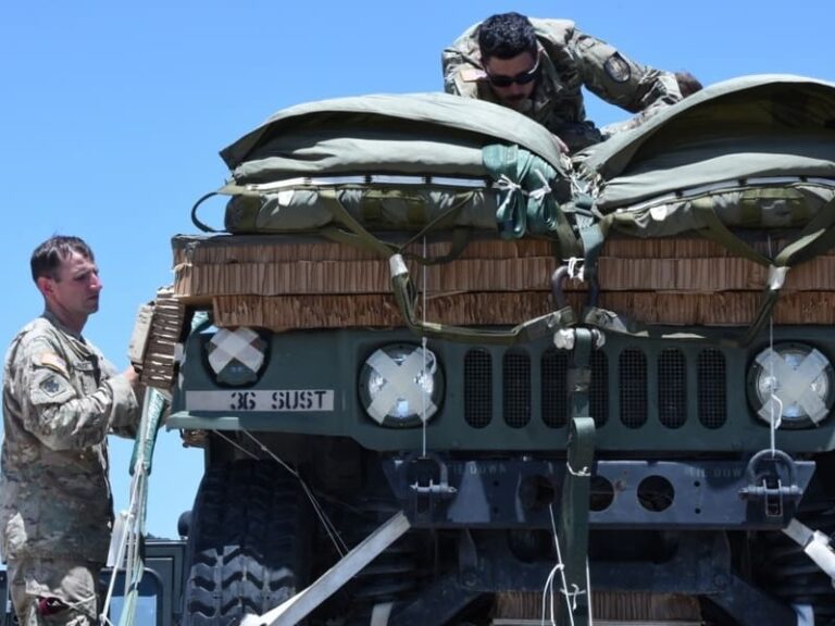 Airdrop parachute systems